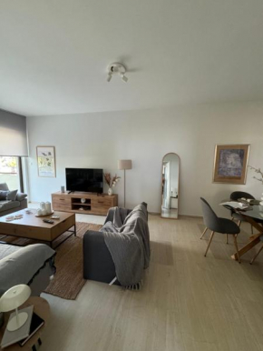 The rock view apartment